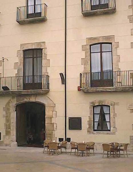Hotel Comte Tallaferro Besalu Exterior photo